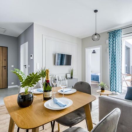 Ferienwohnung Warsaw Inside Airport & Business Premium Exterior foto