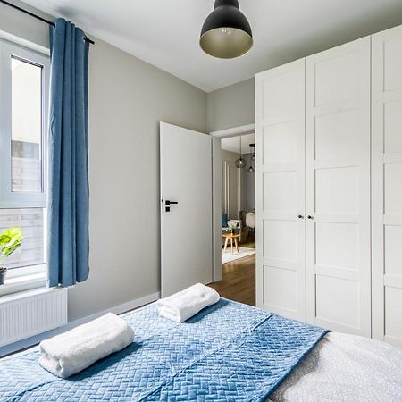 Ferienwohnung Warsaw Inside Airport & Business Premium Exterior foto